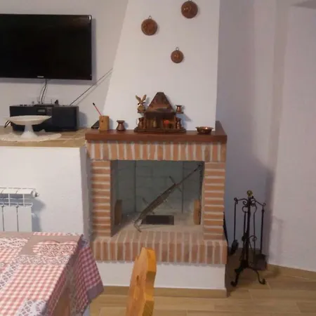 Nelle Vicinanze Di Rocca Di Mezzo Casa vacanze Fontavignone